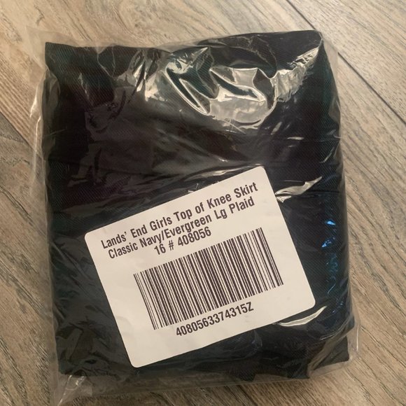 NWT LANDS' END GIRLS TOP OF KNEE SHIRT CLASSIC NAVY/EVERGREEN LG PLAID 16 - Picture 2 of 5